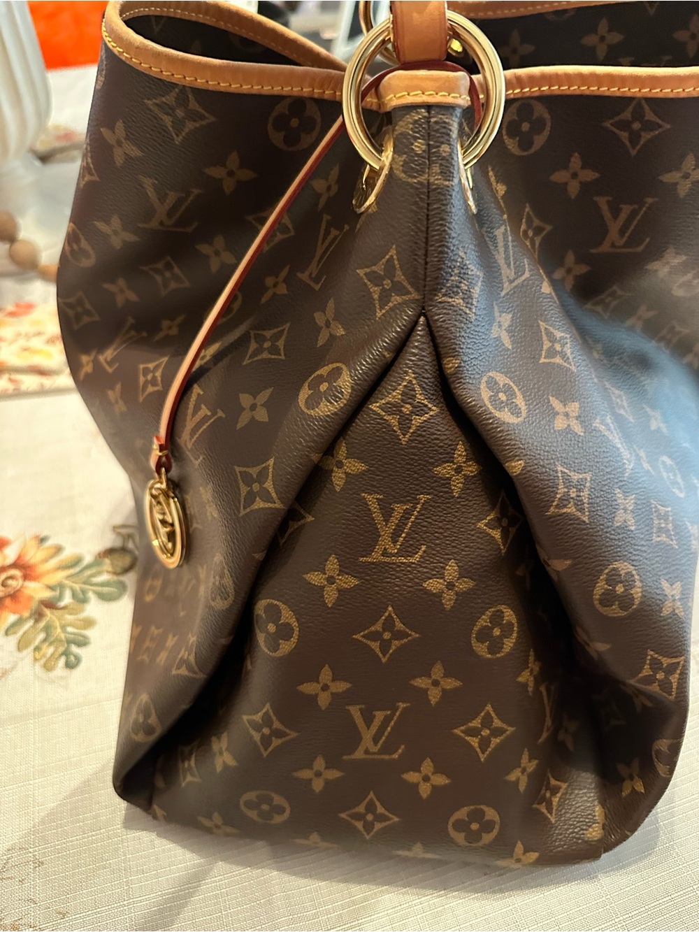 Authentic Louis Vuitton Monogram Canvas Hobo Shoulder Bag in Brown and Tan - Picture 8 of 12